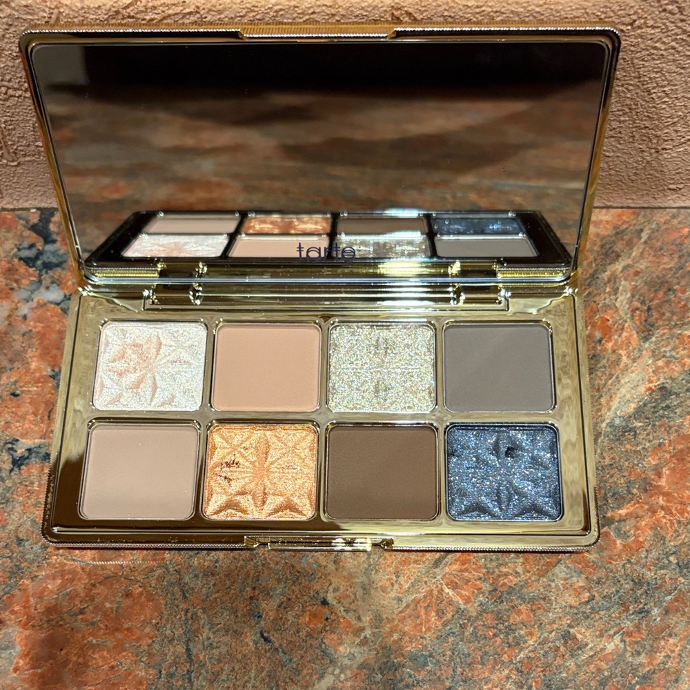 Bejeweled Eyeshadow Palette NWOT